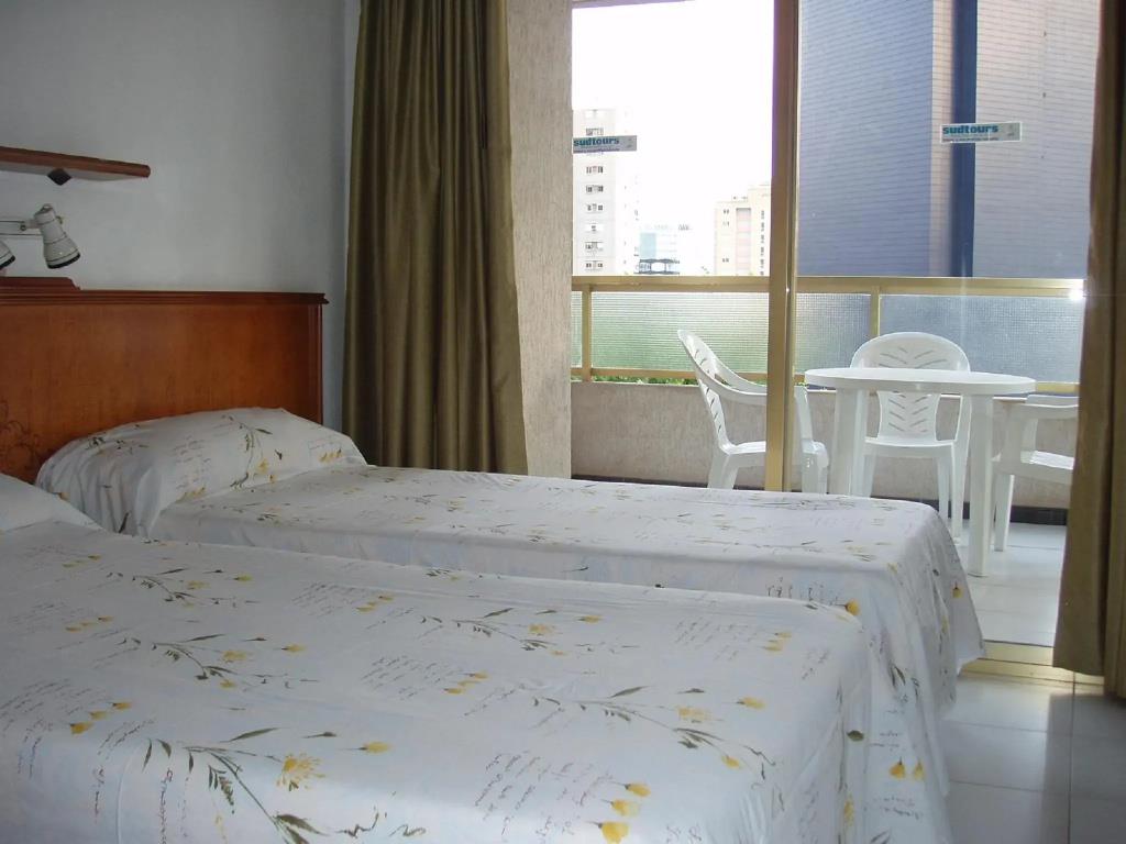 Apartamentos Maria Victoria 0*