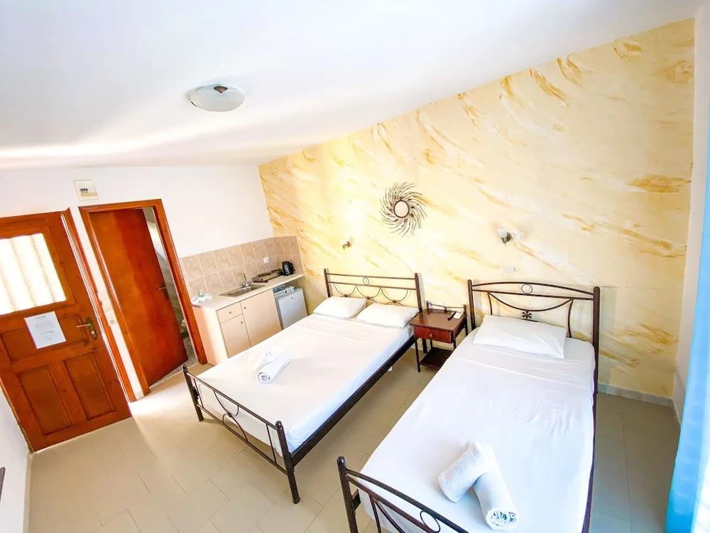 Villa Dima 0*