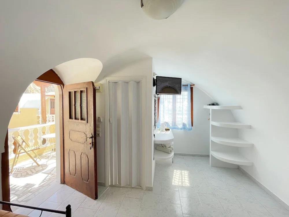 Villa Dima 0*