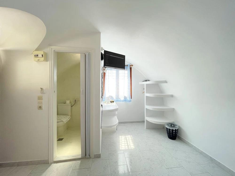 Villa Dima 0*