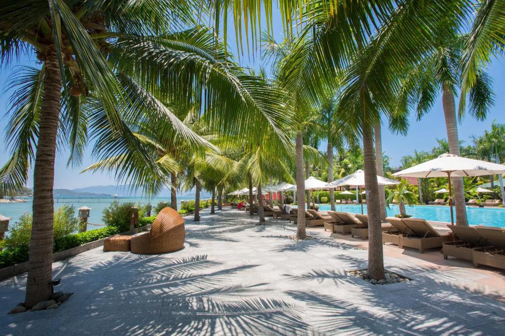 Diamond Bay Resort and Spa 4*