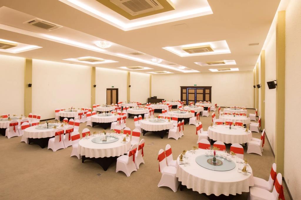 Diamond Bay Resort and Spa 4*