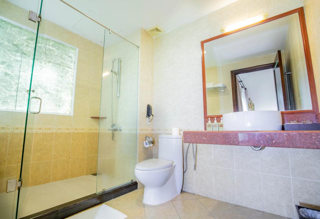 Diamond Bay Resort and Spa 4*
