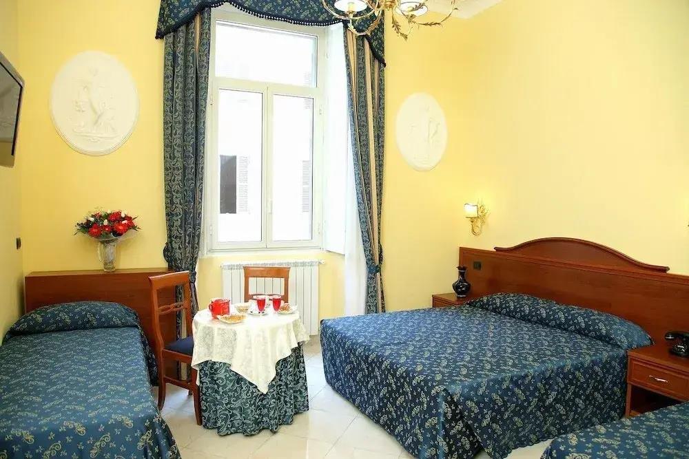 Caroline Suite 0*
