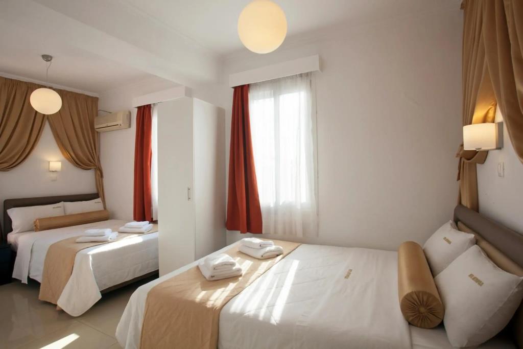 Metropolis Hotel 2*