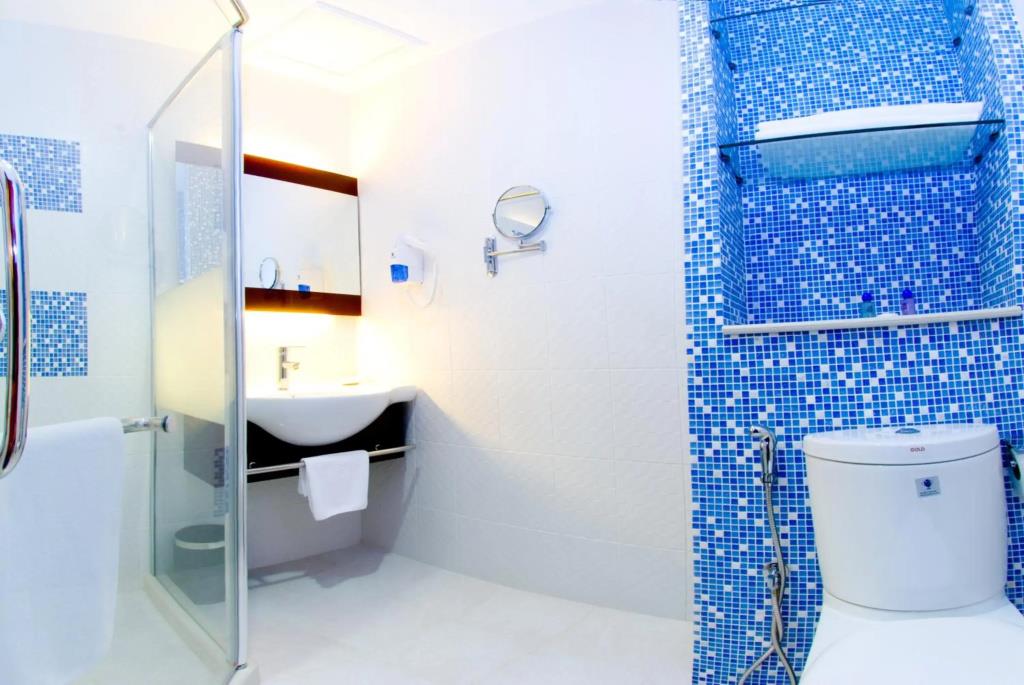 Celyn Hotel City Mall 3*