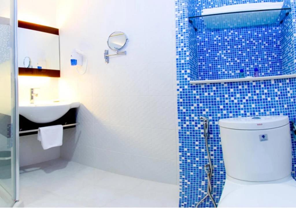 Celyn Hotel City Mall 3*