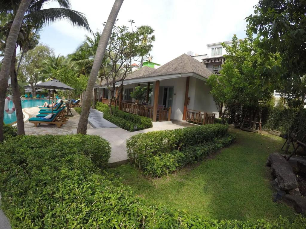Bann Pantai Resort 4*
