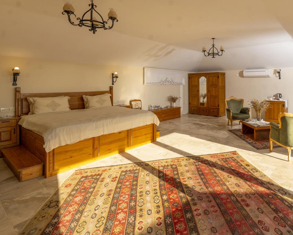 Mandarin & Mango Boutique Hotel 5*