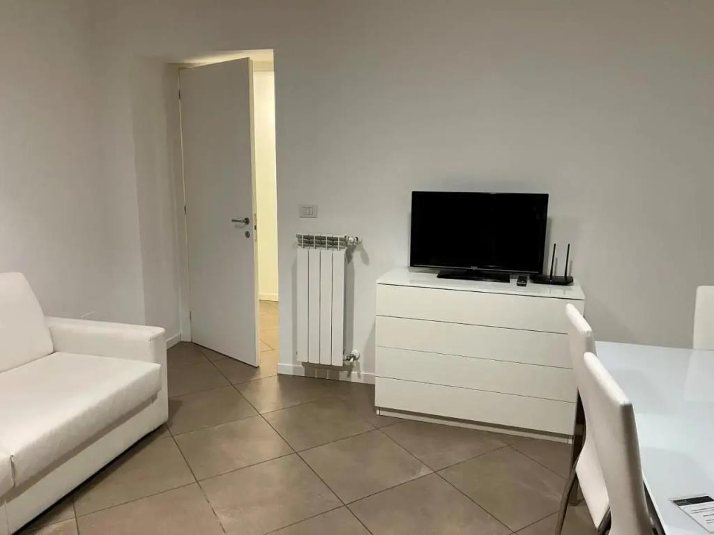Easy Apartment Navigli 0*