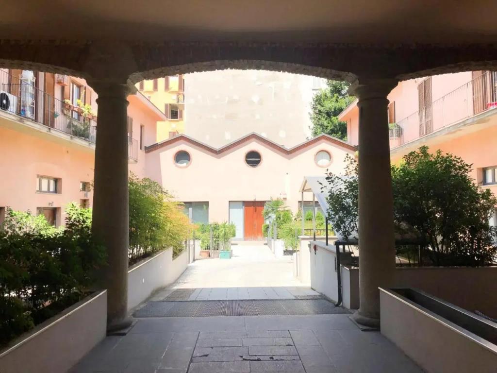 Easy Apartment Navigli 0*