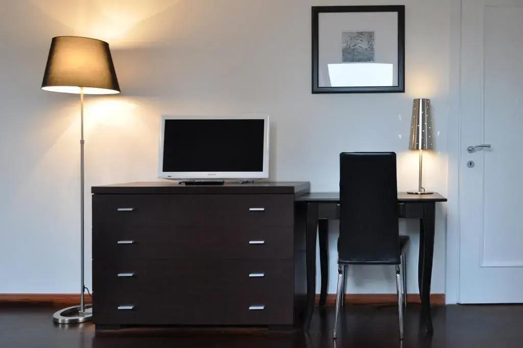Easy Apartment Navigli 0*