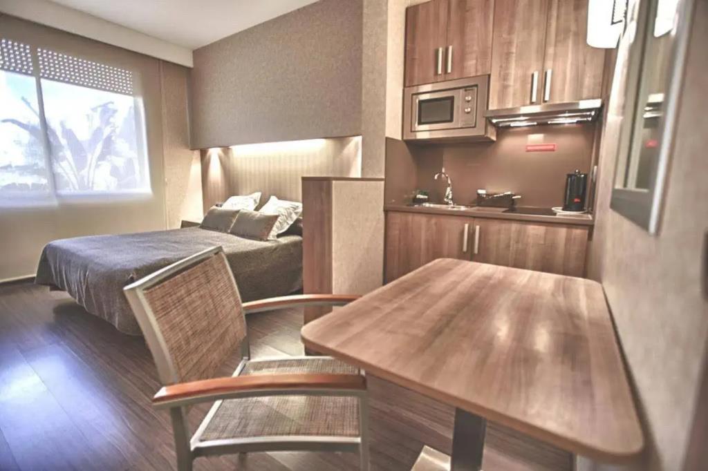 Aparthotel Silver 0*