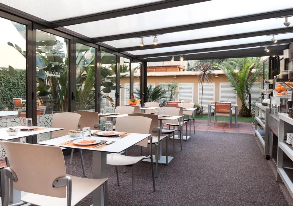 Aparthotel Silver 0*