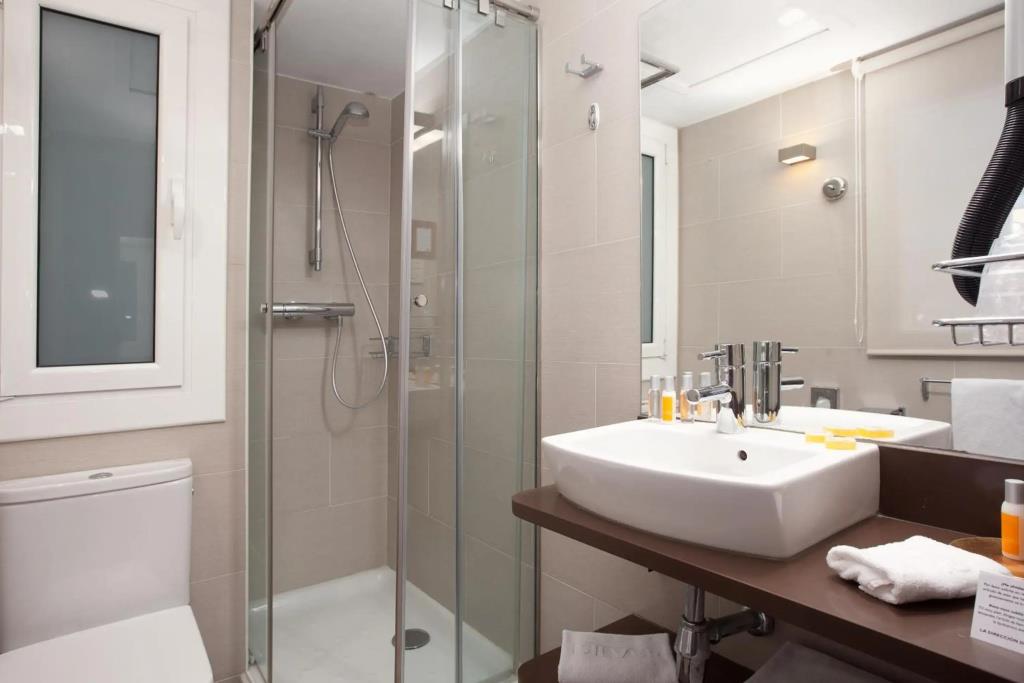 Aparthotel Silver 0*