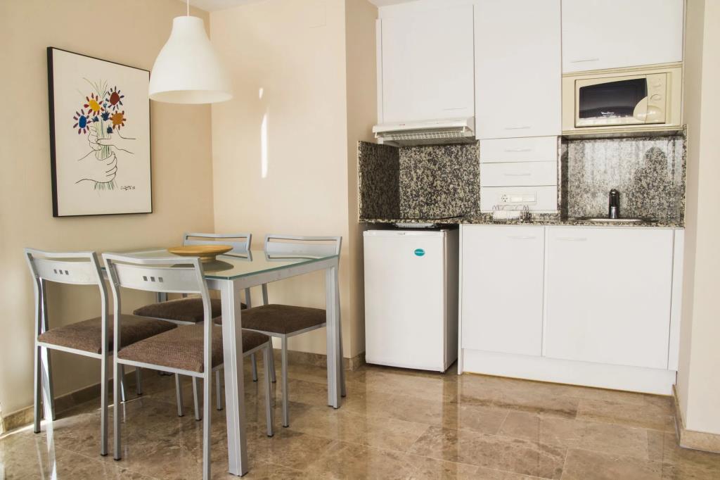 Apartamentos Plaza Picasso 0*