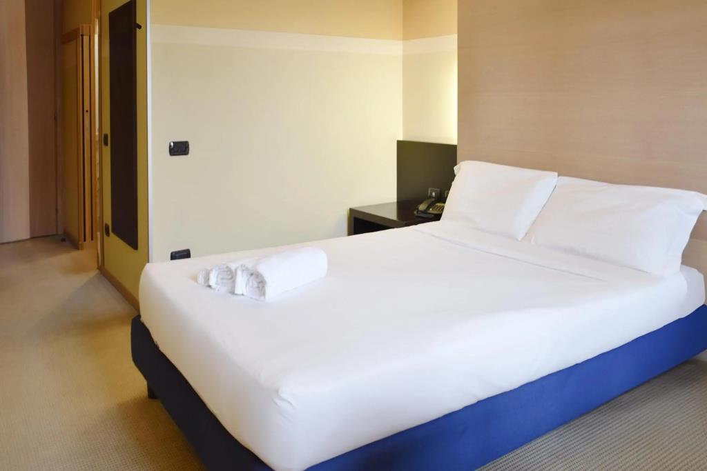 B&B Hotel Milano Cologno Studios 4*