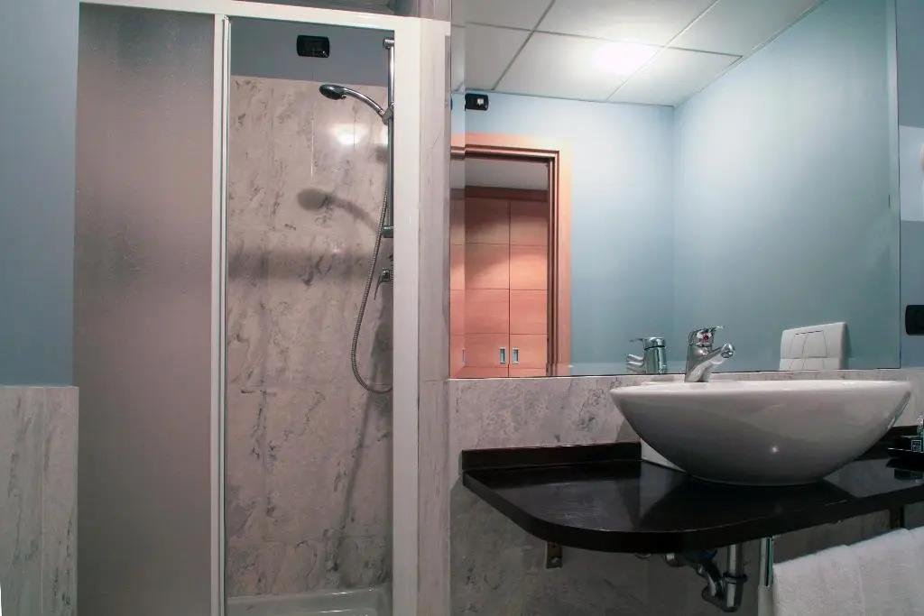 B&B Hotel Milano Cologno Studios 4*