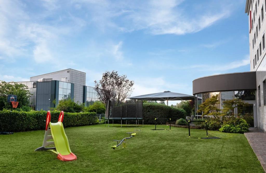 Leonardo Hotel Verona 3*