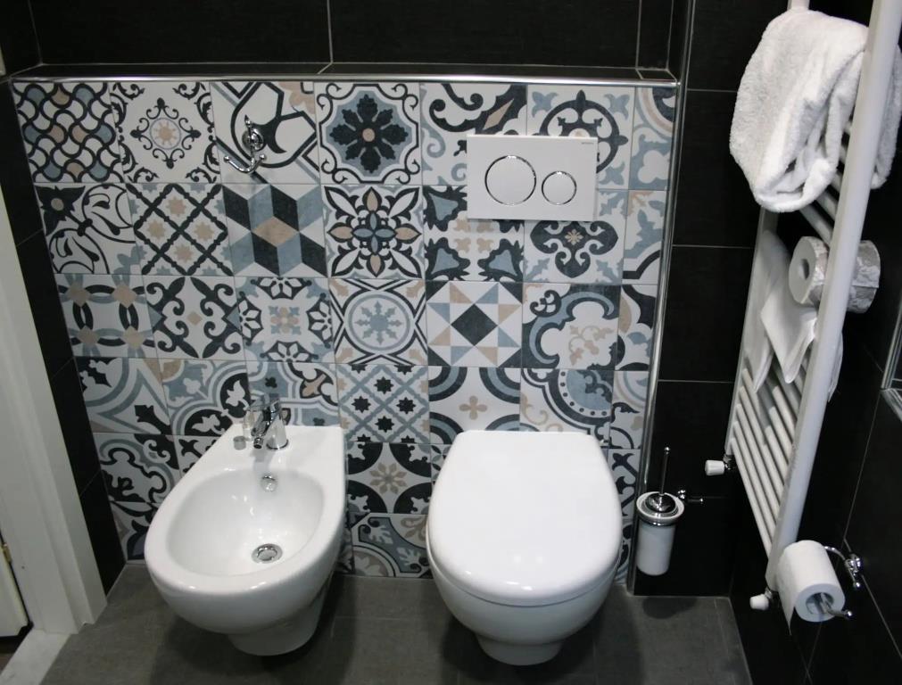 Hotel Magenta 3*