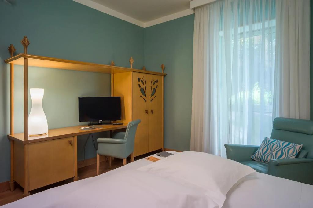 Hotel Spadari Al Duomo 4*