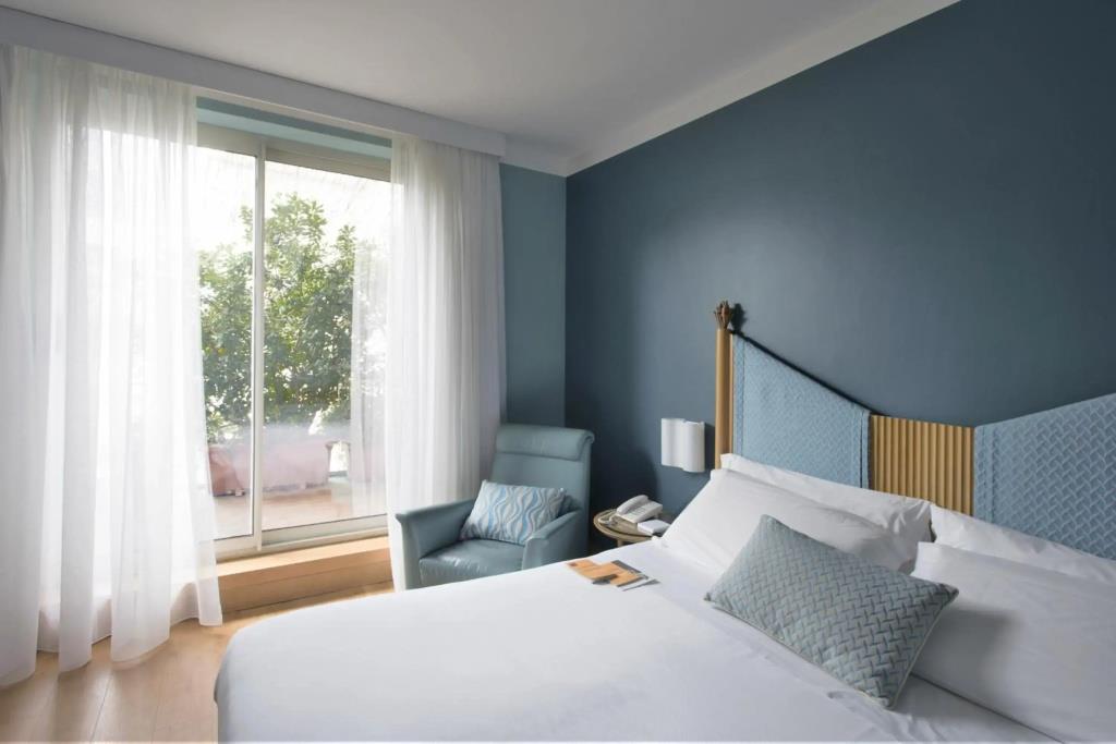 Hotel Spadari Al Duomo 4*
