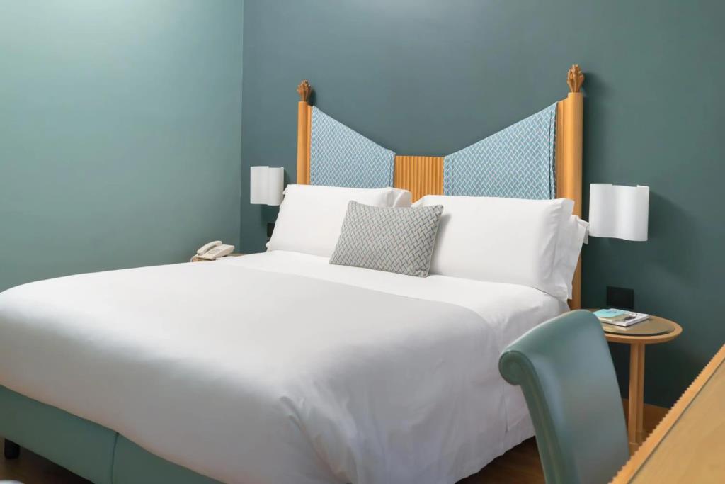 Hotel Spadari Al Duomo 4*