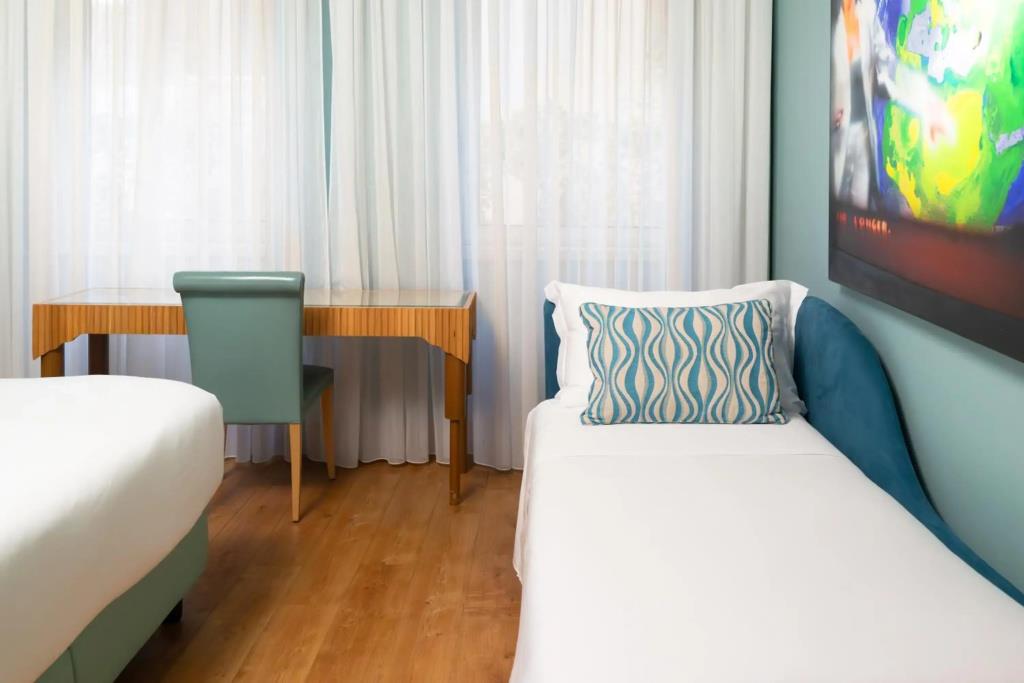 Hotel Spadari Al Duomo 4*