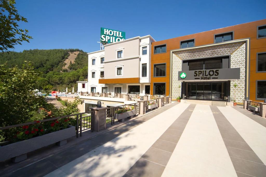 Spilos Hotel 4*