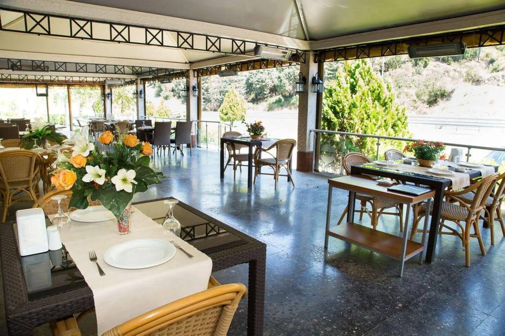 Spilos Hotel 4*