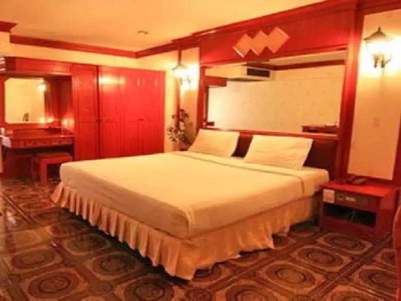 13 Coins Tower Ratchada Hotel 3*