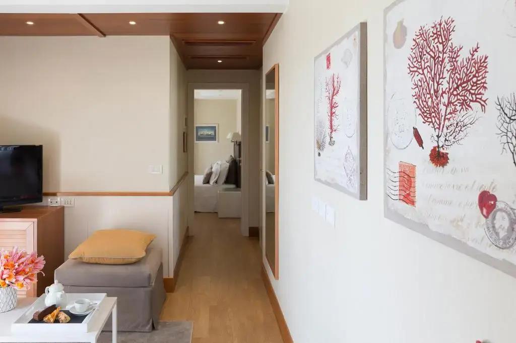Suite Hotel Maestrale 4*