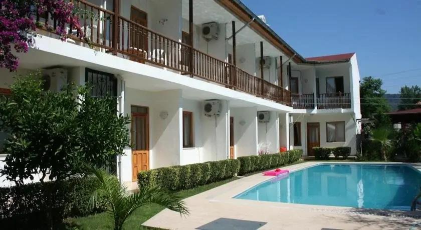Sehrazat Hotel 0*