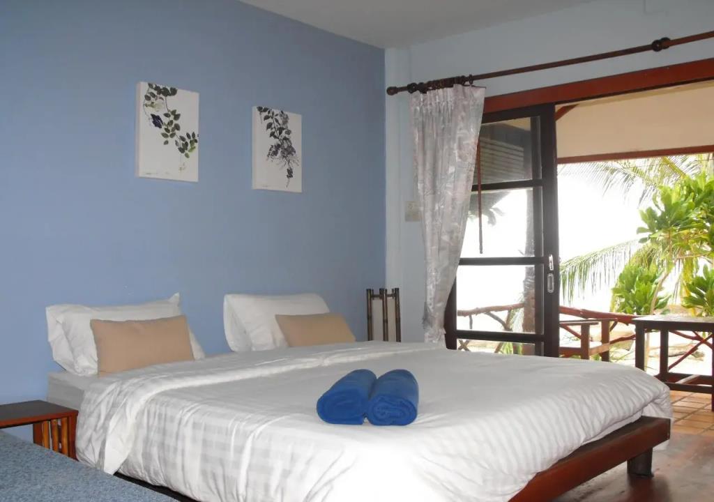 Sea Scene Resort 3*