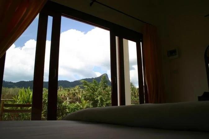 Naga Peak Resort 2*