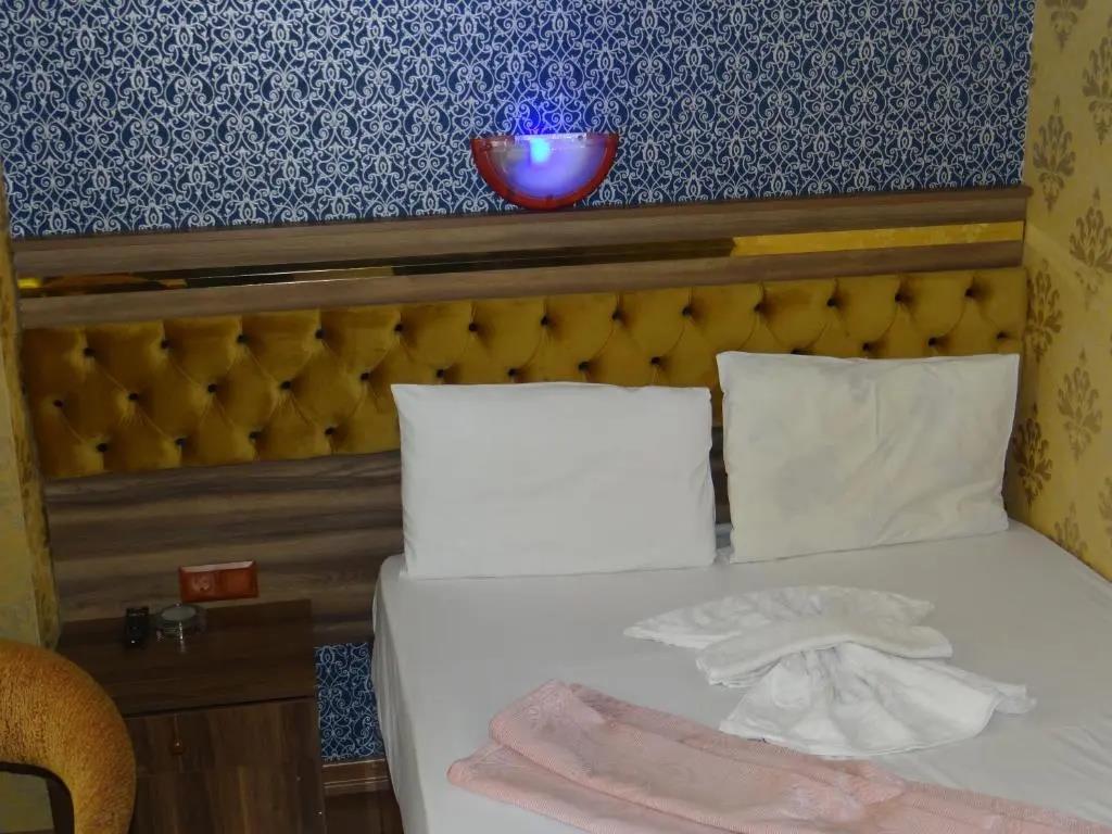Meta Hotel 0*