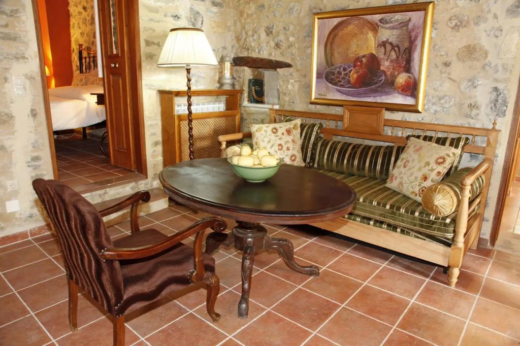 Dorovinis Country Houses 0*
