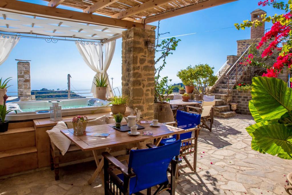 Dorovinis Country Houses 0*