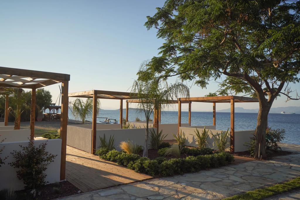Dirik Surf & Beach Club Hotel 1*