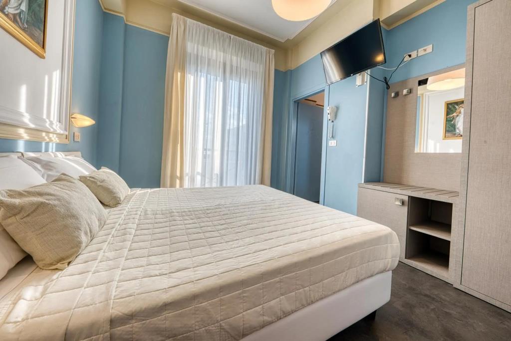 Hotel Augustus 3*