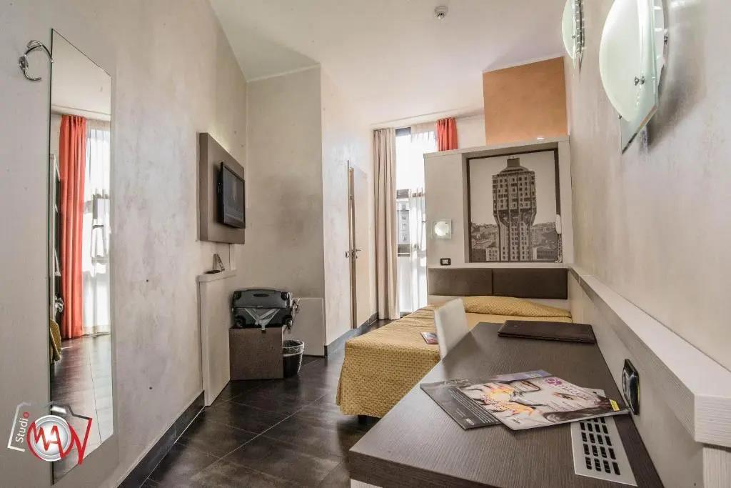 Hotel Milano Navigli 3*