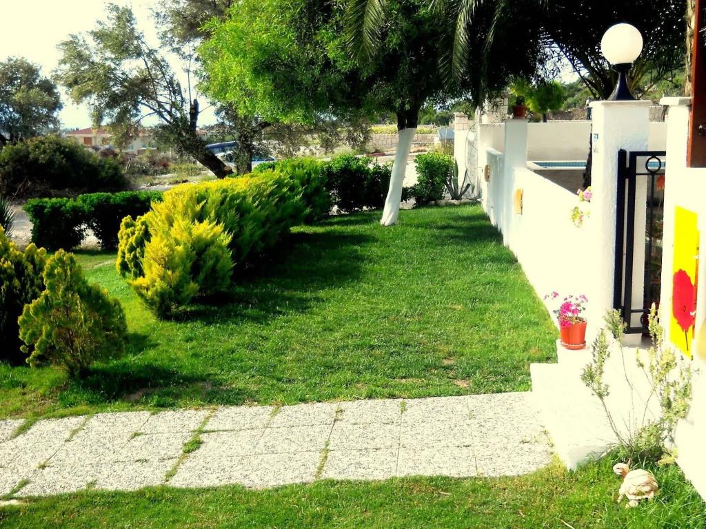 Tepe Hotel Alacat? 0*