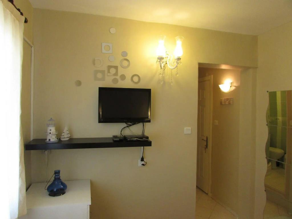 Tepe Hotel Alacat? 0*