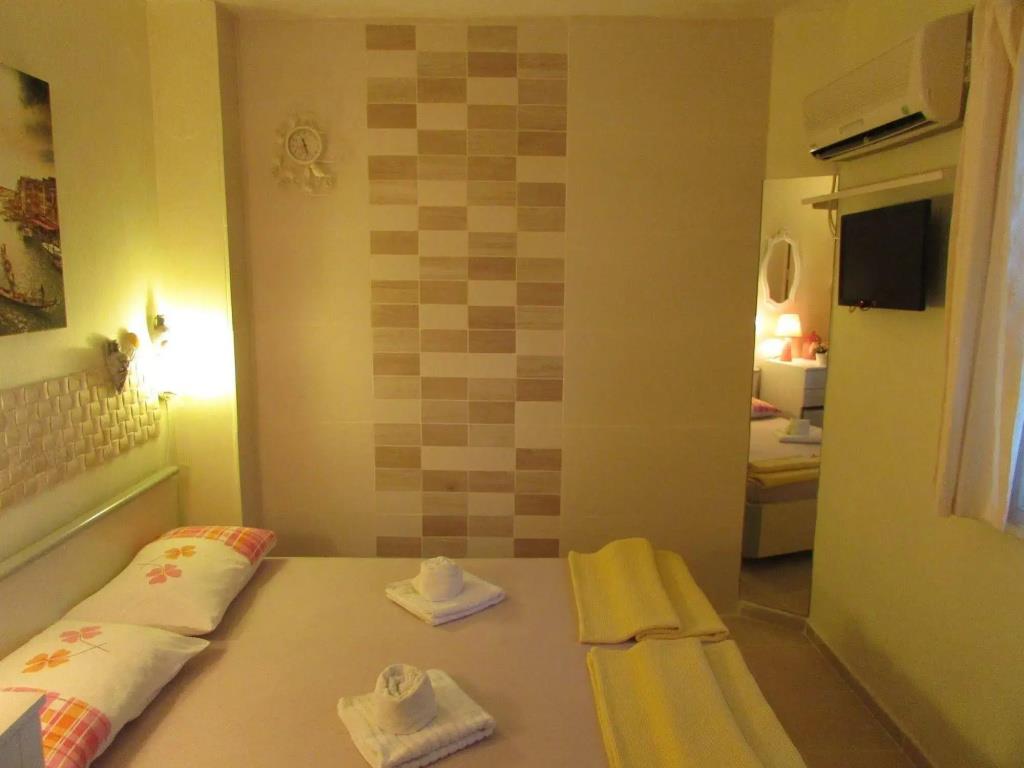 Tepe Hotel Alacat? 0*