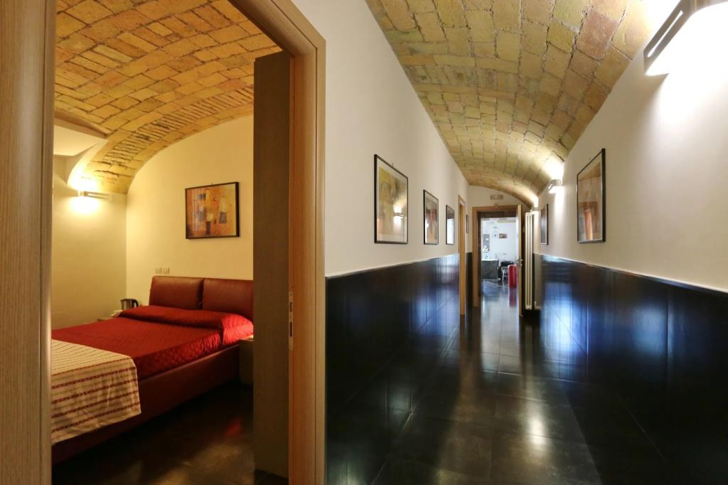 Residenza Adriana 0*