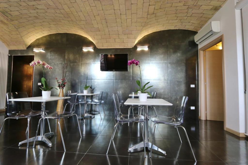Residenza Adriana 0*