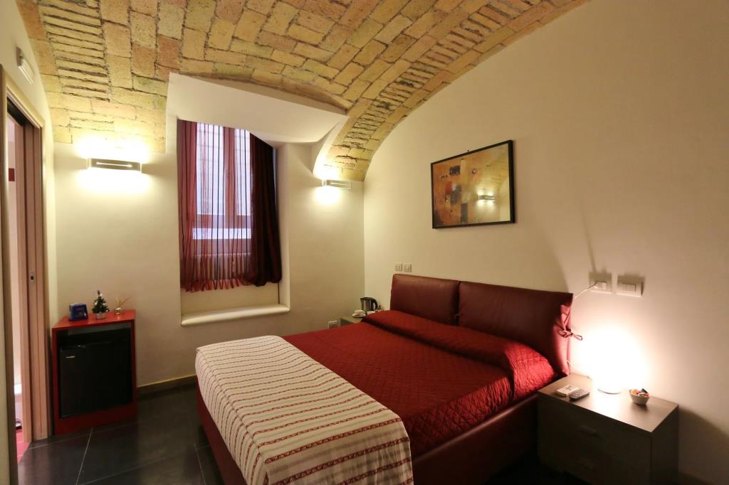 Residenza Adriana 0*