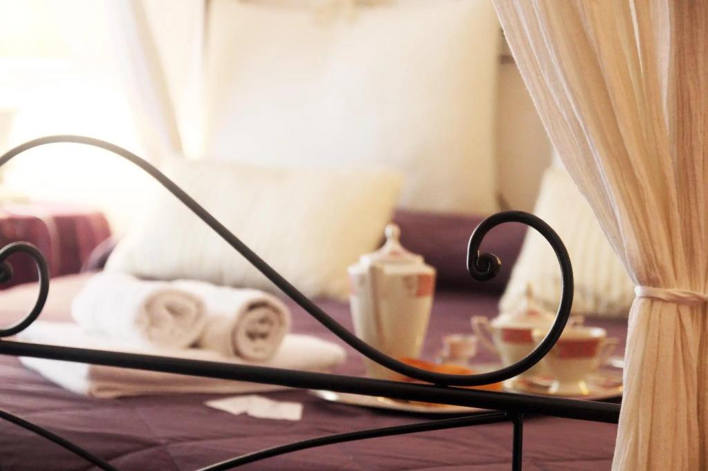 Casamore Rooms 0*