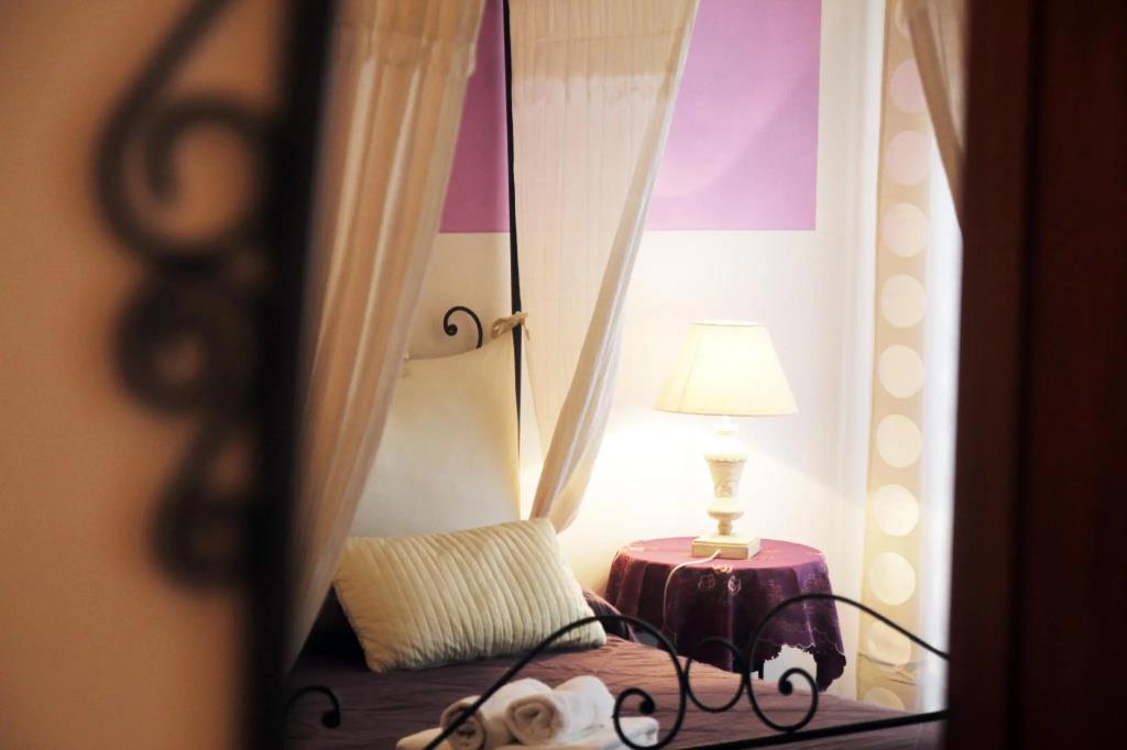 Casamore Rooms 0*