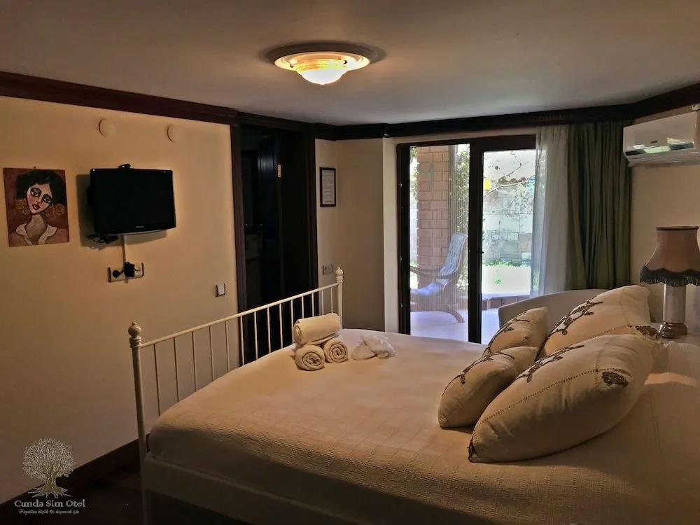 Cunda Sim Otel 0*